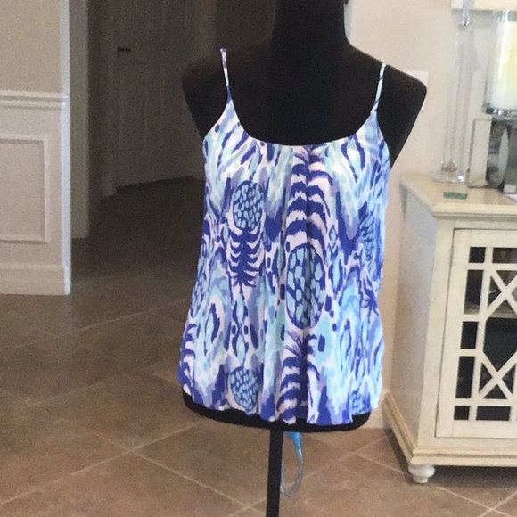 Lilly Pulitzer Tops - Lilly Pulitzer top, adjustable straps, blue/white/pale purple, lavender, size XS